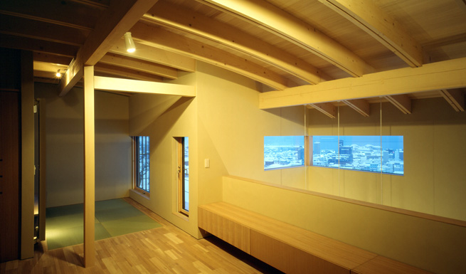 小樽市内が一望のリビングルーム。