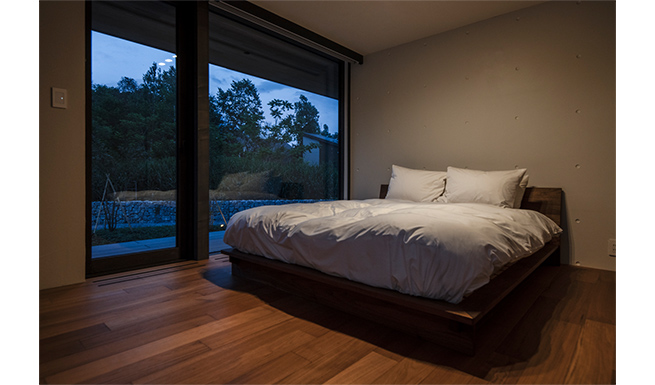 ベッドルーム内観。